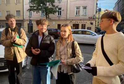 Memory Walk - deváťáci po stopách holocaustu v Holešovicích
